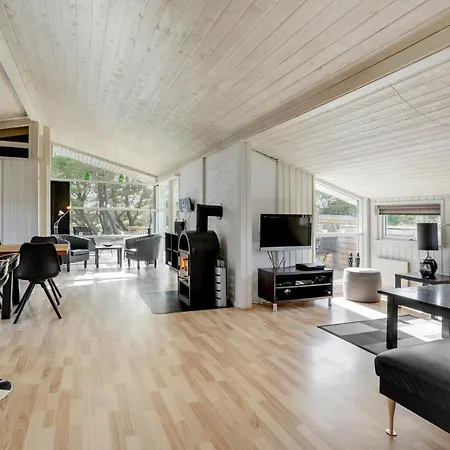 Lovely Home In Blavand With Kitchen