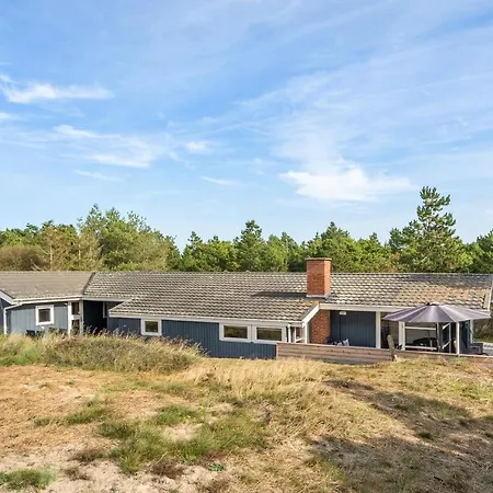 Lovely Home In Blavand With Kitchen Blavand