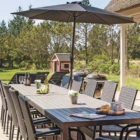 Lovely In With Kitchen Blåvand