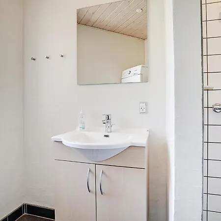 Lovely Home In Blavand With Kitchen * Blavand